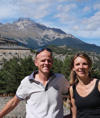 Estelle et Xavier Dehan, hôtes Chambre d'hôtes Au Coeur des Alpes